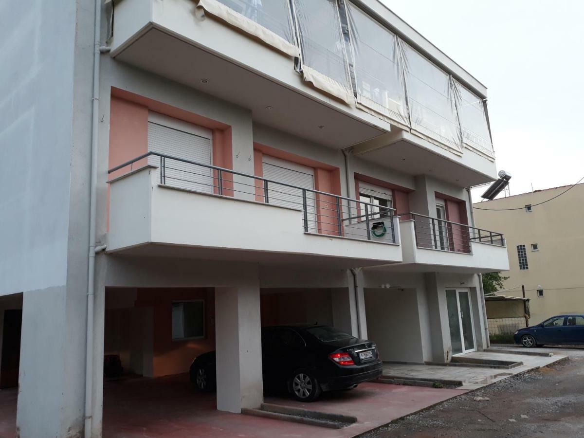 Tassos Apartment Неа Миханиона Екстериор снимка