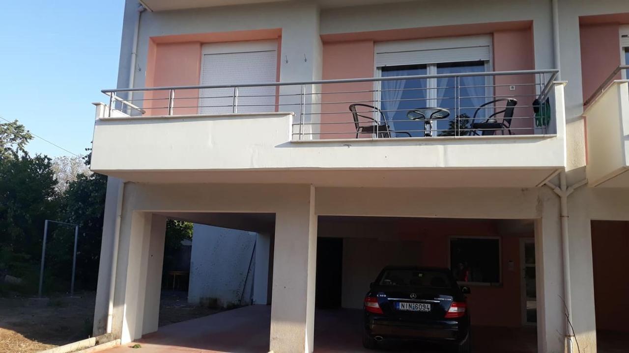 Tassos Apartment Неа Миханиона Екстериор снимка
